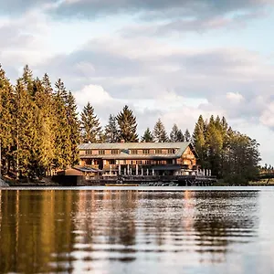  Hotel Und Restaurant Am Fichtelsee
